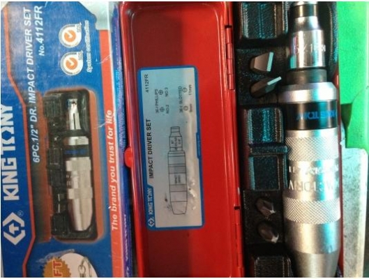 ไขควงตอก  KINGTONY