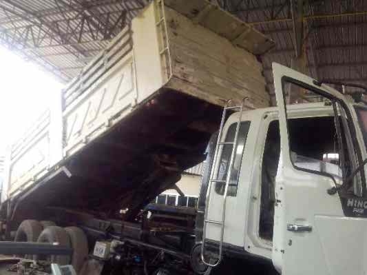 ขายรถ 10 ล้อดัมพ์ HINO FM1M 220 แรงม้า มีระบบลากพ่วง ราคา 1380000