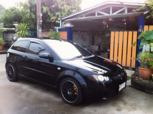 ขายโปรตอน neo 1.6 สีดำ พวงมาลัยพาวเวอร์,ยางใหม่ กระจกไฟฟ้า, แอร์, ซีดี, MP3, กุญแจรีโมท, ไฟตัดหมอก, ล้อแม็ก(17 นิ้ว), Cruise Control, กระจกข้างปรับไฟฟ้า,  วิทยุcd, เซ็นทรัลลวงมาลัย Multifunction, สปอยเลอร์หลัง, Park Sensor, เบาะหนัง