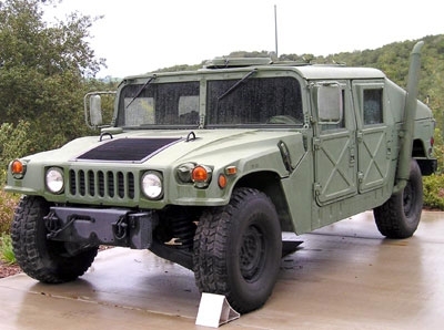 ขายยางรถฮัมวี ทหารขอบ 16.5 ขายยางรถฮัมวี ทหารขอบ 16.5