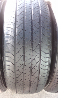 ขายยาง Dunlop   235/55/18 ปี 12