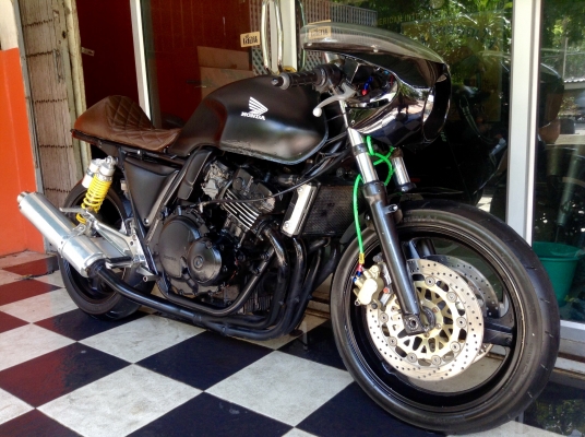 Honda CB400 Cafe' สรรพสามิต