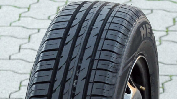 ยางใหม่ 205/65/15 ขายล้างสต๊อกถูกๆครับ