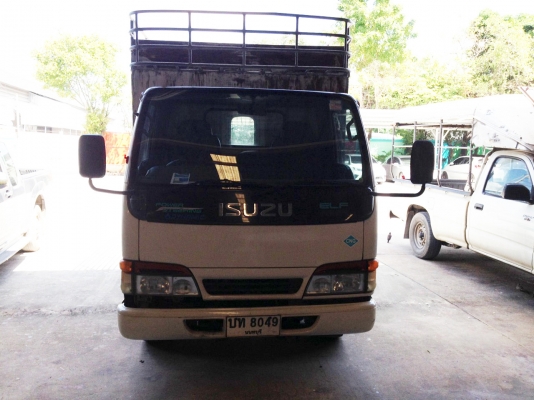 รถบรรทุก ISUZU