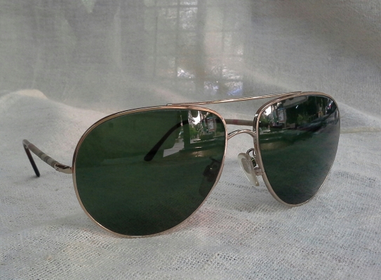 แว่นตาซุปเปอร์แบรนด์เนม  BURBERRY made in Italy