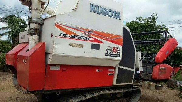 ขายรถเกี่ยวข้าว DC-95GM PLUS สภาพงามคับ