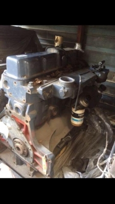 ขายเครื่องรถไถ new holland 6640