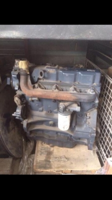 ขายเครื่องรถไถ new holland 6640