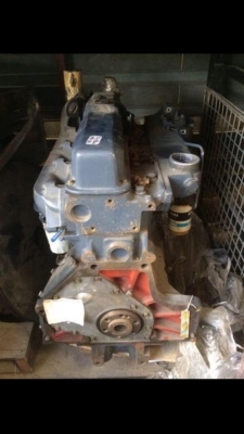 ขายเครื่องรถไถ new holland 6640