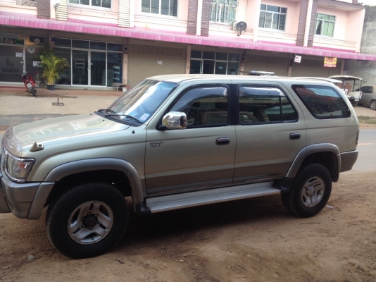 สปอร์ตไลเดอร์ปี2000 4 wd