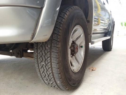 สปอร์ตไลเดอร์ปี2000 4 wd