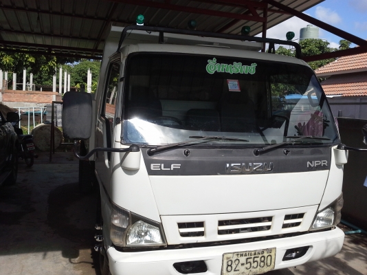 ** ขาย 650000 บาท **  6 ล้อดั้ม NPR 130 เทอร์โบว์ ปี 49 ห้างเเท้มือเดียว รถสภาพสวยเดิมพร้อมใช้งาน เล่มพร้อมโอน  เจ้าของขายเอง ต่อรองได้