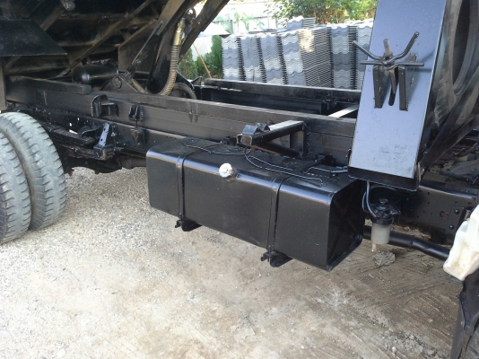 ** ขาย 650000 บาท **  6 ล้อดั้ม NPR 130 เทอร์โบว์ ปี 49 ห้างเเท้มือเดียว รถสภาพสวยเดิมพร้อมใช้งาน เล่มพร้อมโอน  เจ้าของขายเอง ต่อรองได้