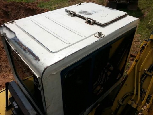 ขายแบคโค PC120-5 เครื่องเดิมปั๊มเดิม เอวแน่น ทำงานเร็ว แอร์เย็น สภาพสวยพร้อมใช้งาน สนใจโทร 090-8588220คุณนะ 093-3258446คุณบิว หรือเข้าดูสินค้าอื่นๆได้ที่ www.truck.in.th/498 หรือเพจFacebook ณรงค์ ซื้อขายรถมือสอง (เว็บไซต์ส่วนตัว) หรือFacebook ตลาดรถมือสอง