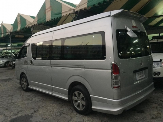 โทร0877758887นางเบสท์รถตู้ท่าพระขายรถตู้ปี11แต่งวีไอพีเบาะสามแถว