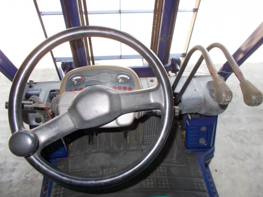 ขายรถโฟล์คลิฟท์ KOMAT'SU FD15T