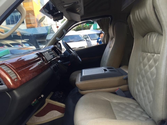 โทร0877758887นางเบสท์รถตู้ท่าพระรถตู้ดีเซลปี09แต่งวีไอพี