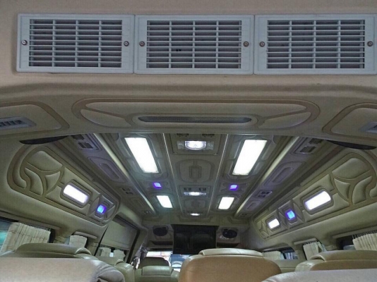 โทร0877758887นางเบสท์รถตู้ท่าพระรถตู้ดีเซลปี09แต่งวีไอพี