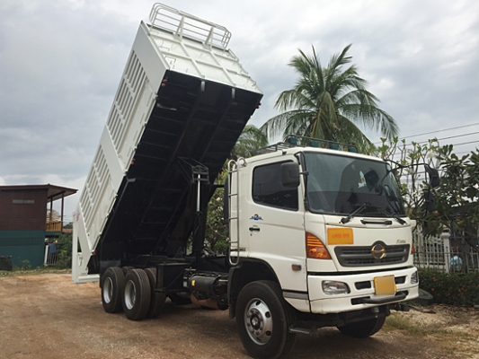 ขาย HINO MEGA 320 ยูโรทู ดั้มสามมิตรคอกเกษตร มีระบบลากพ่วง เครื่องเดิม เกียร์เดิม หัวเก๋งสีเดิม คัสซีสวย ยางเต็ม ขาย HINO MEGA 320 ยูโรทู ดั้มสามมิตรคอกเกษตร มีระบบลากพ่วง เครื่องเดิม เกียร์เดิม หัวเก๋งสีเดิม คัสซีสวย ยางเต็ม