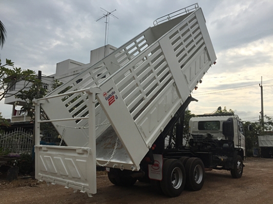 ขาย HINO MEGA 320 ยูโรทู ดั้มสามมิตรคอกเกษตร มีระบบลากพ่วง เครื่องเดิม เกียร์เดิม หัวเก๋งสีเดิม คัสซีสวย ยางเต็ม ขาย HINO MEGA 320 ยูโรทู ดั้มสามมิตรคอกเกษตร มีระบบลากพ่วง เครื่องเดิม เกียร์เดิม หัวเก๋งสีเดิม คัสซีสวย ยางเต็ม