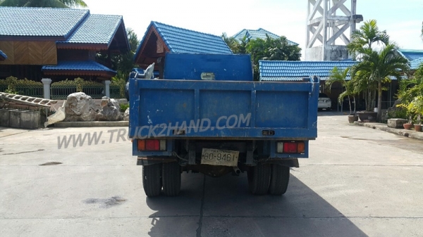 รถบรรทุก 6 ล้อ ดัมพ์ ISUZU NPR  135 แรงม้า   พวงมาลัยพาวเว่อร์ กระบะยาว 4.10 เมตร