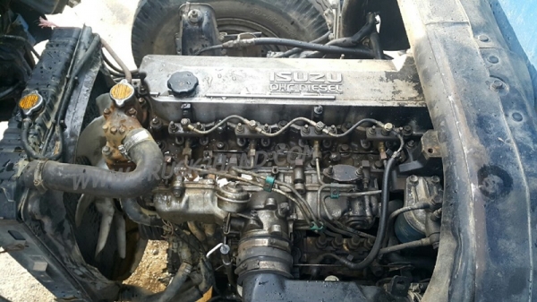 รถบรรทุก 6 ล้อ ดัมพ์ ISUZU NPR  135 แรงม้า   พวงมาลัยพาวเว่อร์ กระบะยาว 4.10 เมตร