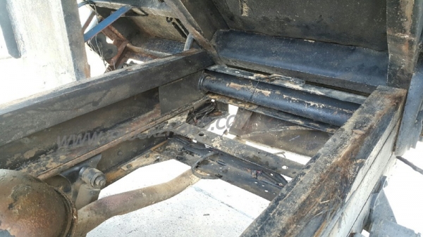 รถบรรทุก 6 ล้อ ดัมพ์ ISUZU NPR  135 แรงม้า   พวงมาลัยพาวเว่อร์ กระบะยาว 4.10 เมตร