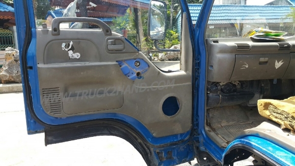 รถบรรทุก 6 ล้อ ดัมพ์ ISUZU NPR  135 แรงม้า   พวงมาลัยพาวเว่อร์ กระบะยาว 4.10 เมตร