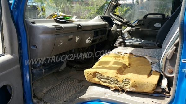 รถบรรทุก 6 ล้อ ดัมพ์ ISUZU NPR  135 แรงม้า   พวงมาลัยพาวเว่อร์ กระบะยาว 4.10 เมตร