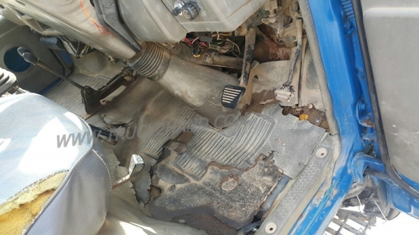 รถบรรทุก 6 ล้อ ดัมพ์ ISUZU NPR  135 แรงม้า   พวงมาลัยพาวเว่อร์ กระบะยาว 4.10 เมตร