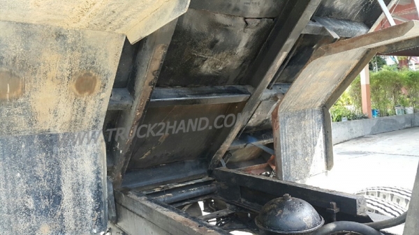 รถบรรทุก 6 ล้อ ดัมพ์ ISUZU NPR  135 แรงม้า   พวงมาลัยพาวเว่อร์ กระบะยาว 4.10 เมตร