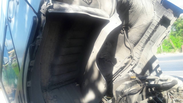 หกล้อ ฮีโน่ FC 4J145ปี41ช่วงยาว 5.50ม สภาพดีสวยพร้อมใช้ ทะเบียนพร้อมโอน หกล้อ ฮีโน่ FC 4J145ปี41ช่วงยาว 5.50ม สภาพดีสวยพร้อมใช้ ทะเบียนพร้อมโอน