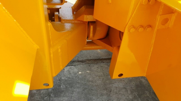 ขาย รถตัก TCM รุ่น 808A มือสองญี่ปุ่น ตักได้ ครึ่งคิว สองเพลา เกียร์ทอร์ค มือถือ/LINE ID : 0818753444 ขาย รถตัก TCM รุ่น 808A มือสองญี่ปุ่น ตักได้ ครึ่งคิว สองเพลา เกียร์ทอร์ค มือถือ/LINE ID : 0818753444