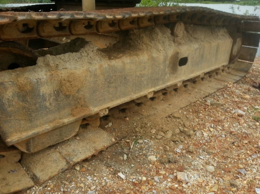 ต้องการขายรถแบคโฮ KOMATSU 60-3 ต้องการขายรถแบคโฮ KOMATSU 60-3