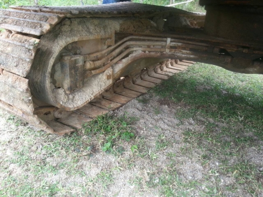 ต้องการขายรถแบคโฮ KOMATSU 60-3 ต้องการขายรถแบคโฮ KOMATSU 60-3