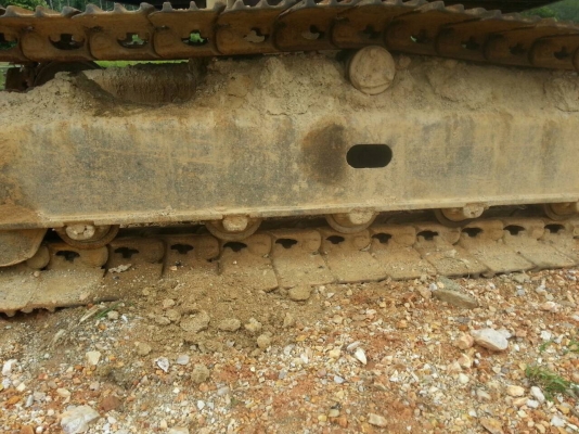 ต้องการขายรถแบคโฮ KOMATSU 60-3 ต้องการขายรถแบคโฮ KOMATSU 60-3