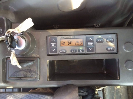 ขายรถแบคโฮ HITACHI ZX125US ปี 2008 สภาพสวยพร้อมใช้งาน รถนอกนำเข้าเองจากญี่ปุ่น มีVDOการทำงานครับ