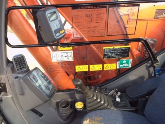 ขายรถแบคโฮ HITACHI ZX125US ปี 2008 สภาพสวยพร้อมใช้งาน รถนอกนำเข้าเองจากญี่ปุ่น มีVDOการทำงานครับ