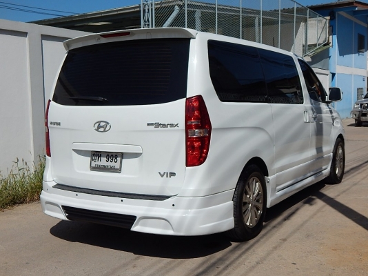 HYUNDAI GRAND STAREX VIP ปี 2011 HYUNDAI GRAND STAREX VIP ปี 2011