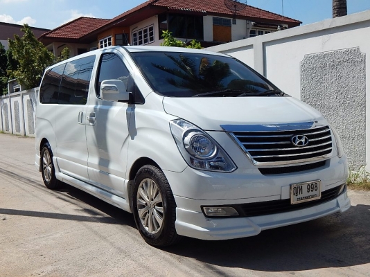 HYUNDAI GRAND STAREX VIP ปี 2011 HYUNDAI GRAND STAREX VIP ปี 2011