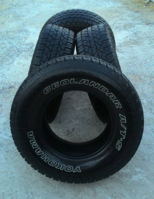 ขาย ยางA/T 265/70R16 สวยๆ