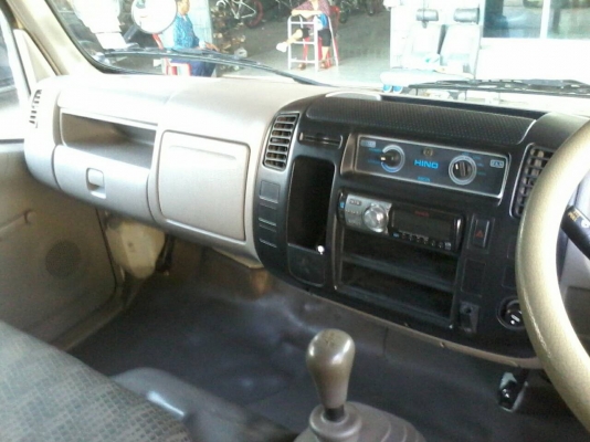 6ล้อHINO DUTRO136แรงม้ายูโร3จดปี53กระบะพร้อมคอกยาว5เมตรเจ้าของมือแรกป้ายแดง 6ล้อHINO DUTRO136แรงม้ายูโร3จดปี53กระบะพร้อมคอกยาว5เมตรเจ้าของมือแรกป้ายแดง