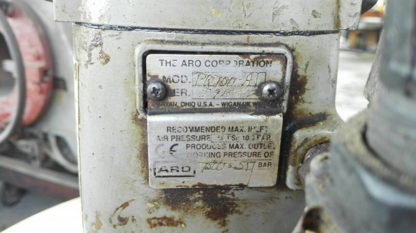 Sell>> ถังอัดจารบี #&lrm;ARO Made in USA. ใช้กับปั้มลมทั่วไป แรงดันไม่เกิน 150 psi // 10 bar. สภาพสวยพร้อมใช้งาน!!