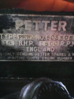 ขายเครื่อง petter 15 b.h.p อิงแลน สองสูบ ขายเครื่อง petter 15 b.h.p อิงแลน สองสูบ