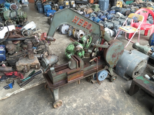 Sell> ขายเลื่อยชัก ฮีโร่ สภาพสวย ไฟบ้าน 220V. พร้อมใช้งานครับ
