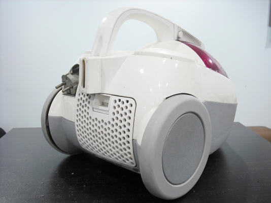 เครื่องดูดฝุ่น ELECTROLUX