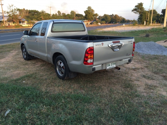 ขายครับ วีโก้ปี50E. 2.5inter. ราคาเบาๆครับ ขายครับ วีโก้ปี50E. 2.5inter. ราคาเบาๆครับ