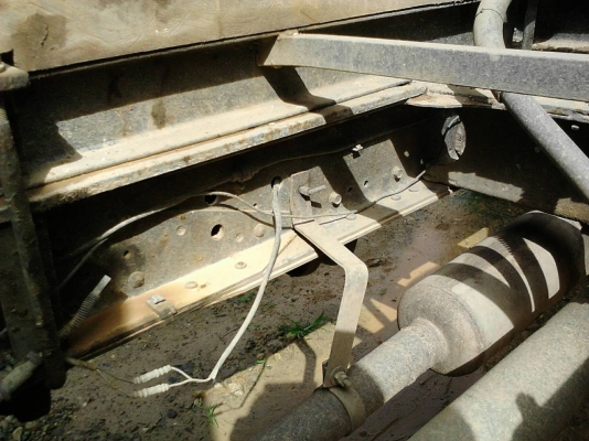 รถอีซูซู 6 ล้อดั้ม NPR เปลื่ยนเครื่อง 120 แรงม้า. ปี 47    สนใจติดต่อ  081 - 6079515