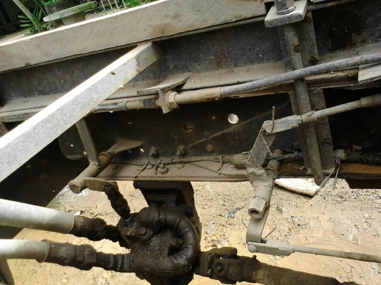 รถอีซูซู 6 ล้อดั้ม NPR เปลื่ยนเครื่อง 120 แรงม้า. ปี 47    สนใจติดต่อ  081 - 6079515