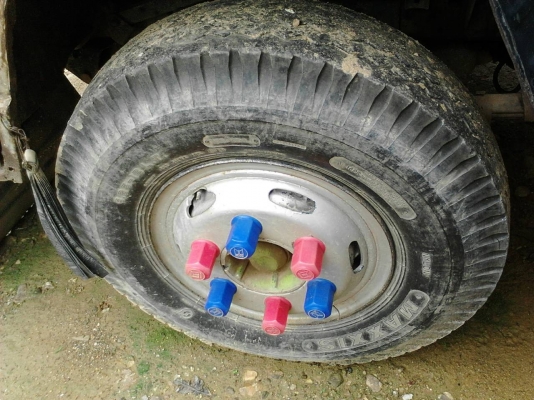 รถอีซูซู 6 ล้อดั้ม NPR เปลื่ยนเครื่อง 120 แรงม้า. ปี 47    สนใจติดต่อ  081 - 6079515